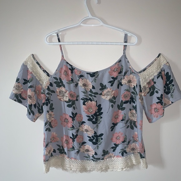 Off the shoulder top - Picture 2 of 3